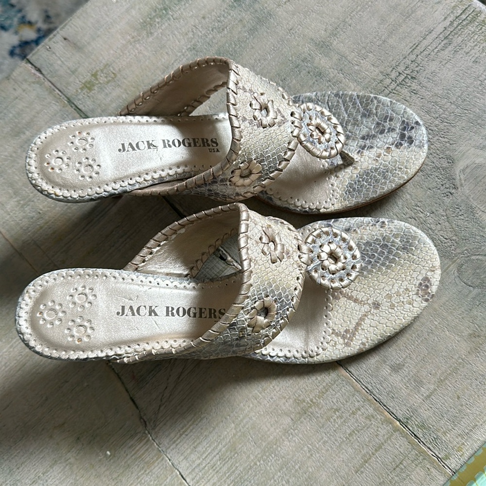 Jack Rogers metallic kitten heel size 8